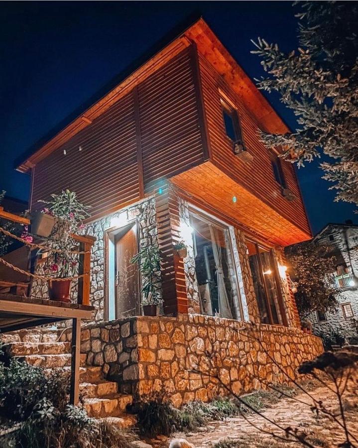 Cece'S Home Mavrovo Esterno foto