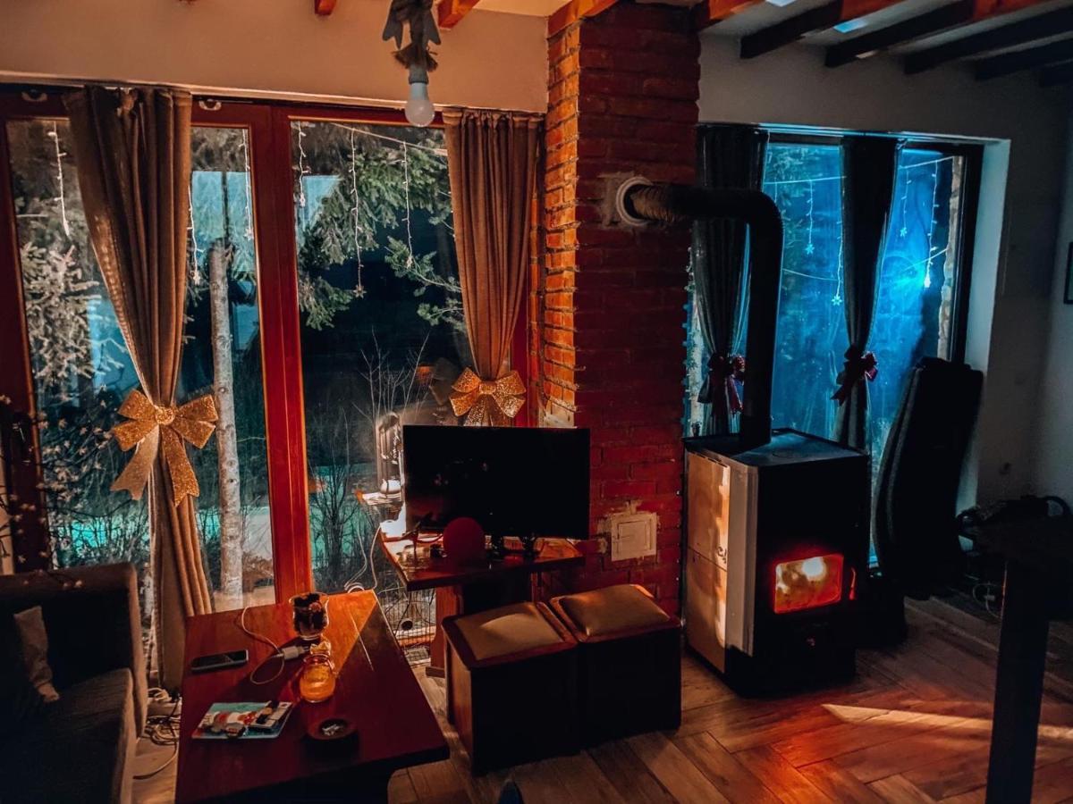 Cece'S Home Mavrovo Esterno foto